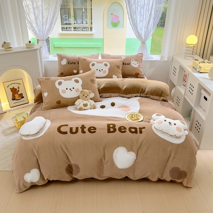 91家纺网 家纺一手货源 找家纺 （总）川悦生活 2023新款大版牛奶绒卡通玩偶脚工艺款四件套