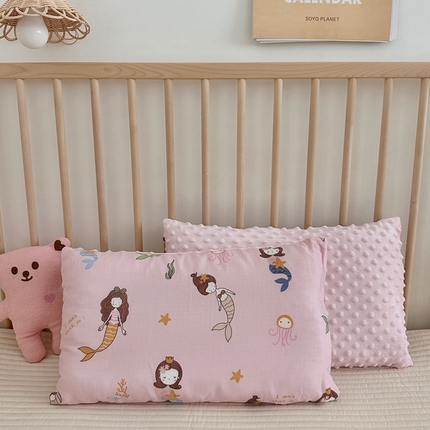 91家纺网 家纺一手货源 找家纺 （总）BOSS 2025新款婴幼儿可拆卸-全棉26度有氧双层纱豆豆枕幼儿园枕