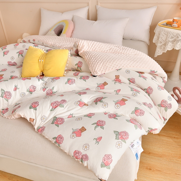 91家纺网 家纺一手货源 找家纺 牛魔王家居 2023新款A类针织棉豆豆被子抗菌纤维被芯冬被 玫瑰庄园