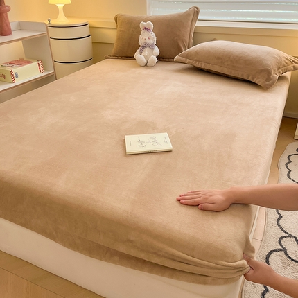 91家纺网 家纺一手货源 找家纺 （总）瑞莱 2023冬季牛奶绒单品床笠