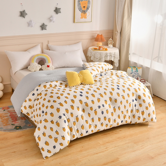 91家纺网 家纺一手货源 找家纺 牛魔王家居 2023新款A类针织棉豆豆被子抗菌纤维被芯冬被 黄花梨