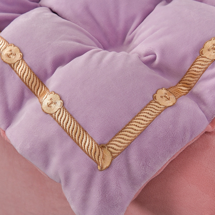 91家纺网 家纺一手货源 找家纺 （包含买家秀）2023新款高克重牛奶绒纯色双拼刺绣四件套珊瑚绒 凯迪系列 凯迪-香芋紫+蜜粉