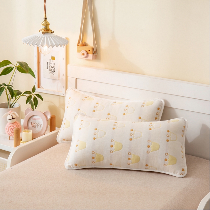 91家纺网 家纺一手货源 找家纺 2023全棉卡通六层纱布儿童枕套-朴尔 皇冠金-纱布枕套