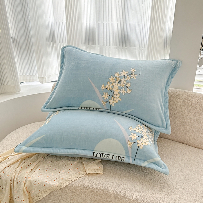 91家纺网 家纺一手货源 找家纺 家贝爱 2023新款加厚牛奶绒四件套 浪漫国度