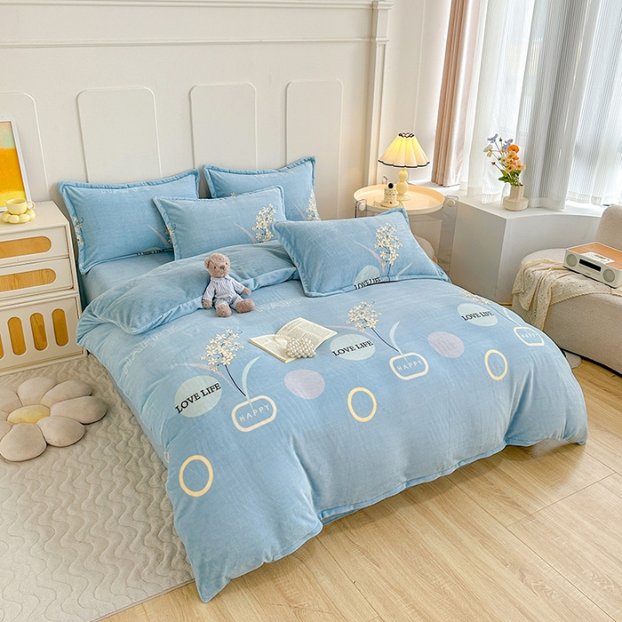 91家纺网 家纺一手货源 找家纺 家贝爱 2023新款加厚牛奶绒四件套 浪漫国度