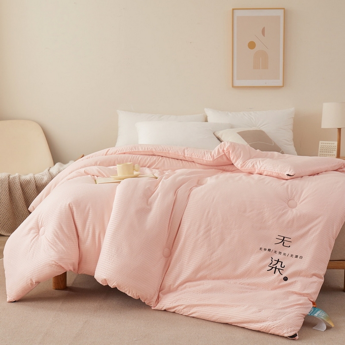 91家纺网 家纺一手货源 找家纺 卡派 2023新款泡泡纱 无染被芯冬被四季被 玉色