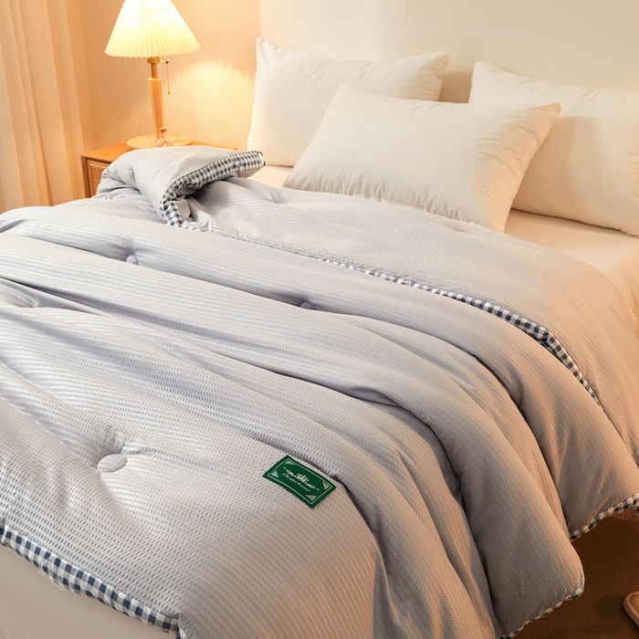 91家纺网 家纺一手货源 找家纺 卡派 2023新款泡泡纱立体无印风被芯冬被四季被 雾霾灰