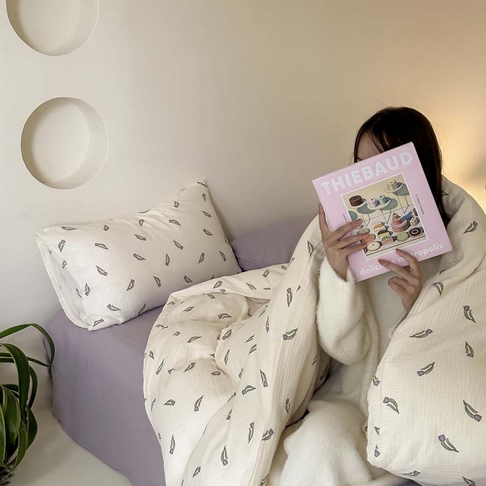 91家纺网 家纺一手货源 找家纺 山舍家居 2023新款全棉双层纱印花四件套 紫色郁金香