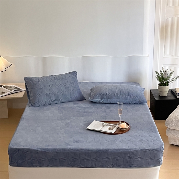 91家纺网 家纺一手货源 找家纺 （总）时光里 2023新款230g雕花绒单品床笠