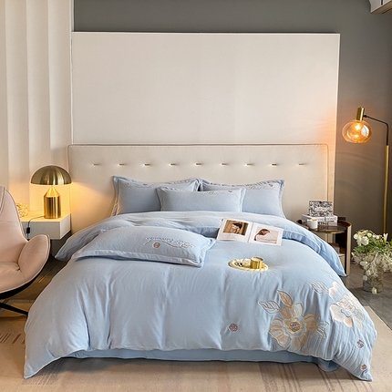 91家纺网 家纺一手货源 找家纺 （总）爱家 2023新款牛奶绒四件套-花颜