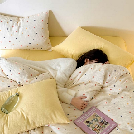 91家纺网 家纺一手货源 找家纺 山舍家居 2023新款全棉双层纱印花四件套 花火