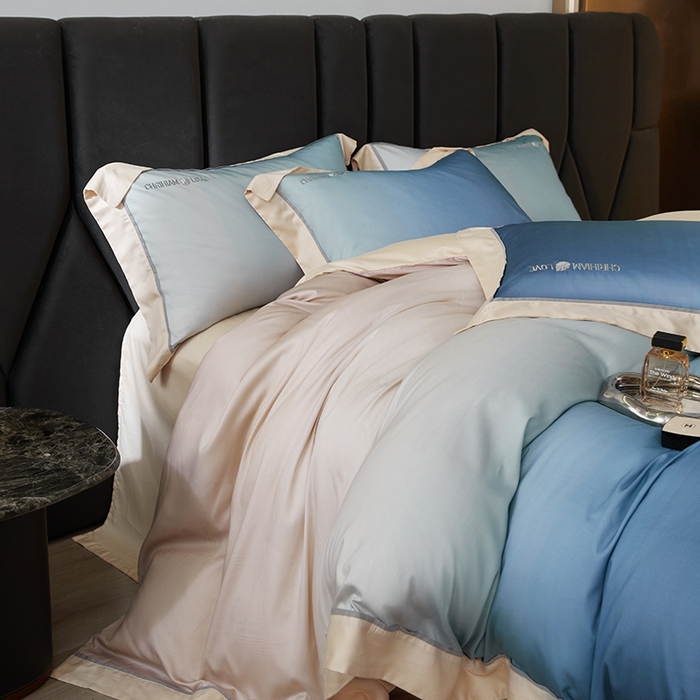 91家纺网 家纺一手货源 找家纺 榻尚家居 2023新款进口澳棉活性数码印花+刺绣四件套--极光系列 静谧蓝