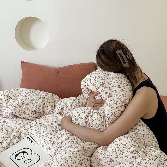 91家纺网 家纺一手货源 找家纺 山舍家居 2023新款全棉双层纱印花四件套 橘络