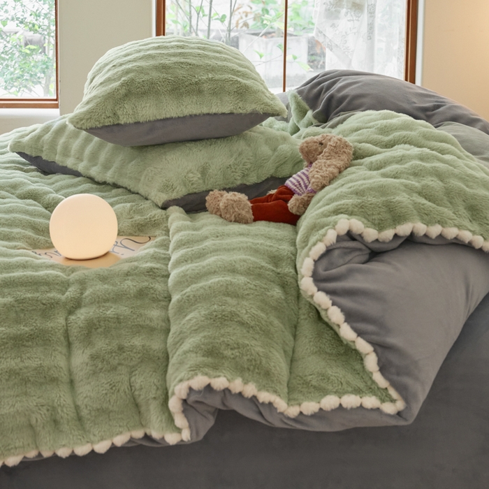 91家纺网 家纺一手货源 找家纺 同田家纺 2023新款兔毛绒兔兔绒獭兔绒牛奶绒四件套 格纹-绿