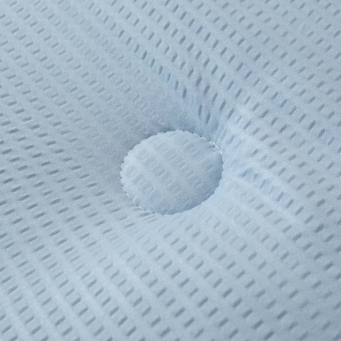 91家纺网 家纺一手货源 找家纺 卡派 2023新款泡泡纱立体无印风被芯冬被四季被 天空蓝