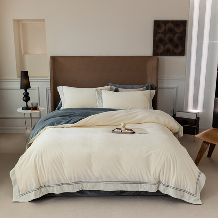 91家纺网 家纺一手货源 找家纺 23加厚轻奢皮草绒四件套牛奶绒珊瑚绒法兰绒婴儿绒兔毛绒床单被套床笠