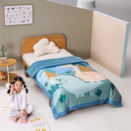91家纺网 家纺一手货源 找家纺 艾佳宝贝 2023新款针织棉大版豆豆安抚被 快乐恐龙