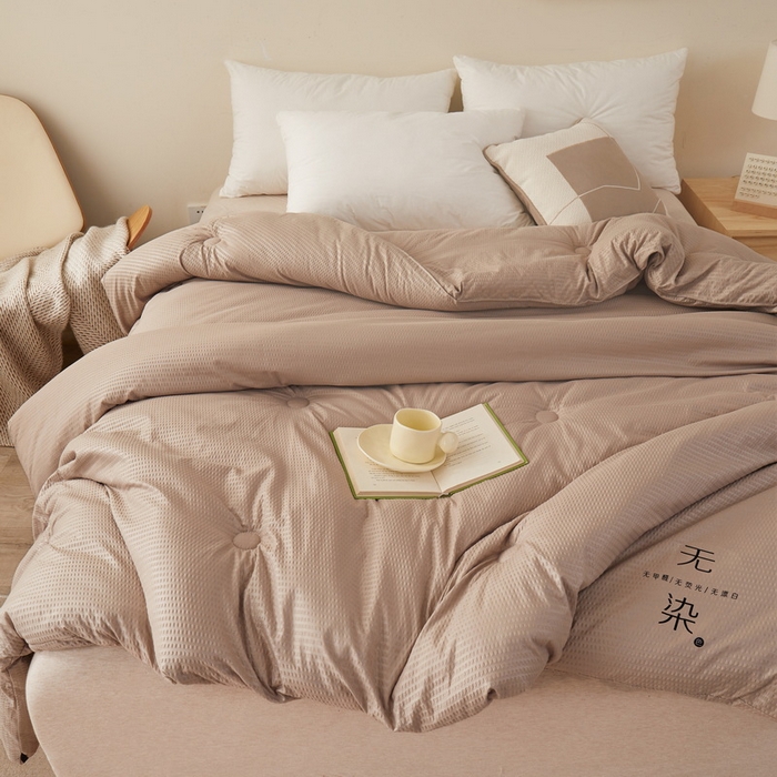 91家纺网 家纺一手货源 找家纺 （总）卡派 2023新款泡泡纱 无染被芯冬被四季被