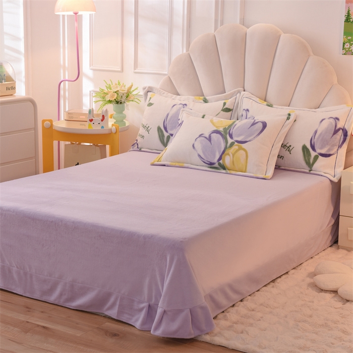 91家纺网 家纺一手货源 找家纺 （总）暖洋 2023新款A类母婴加厚印花牛奶绒臻棉绒四件套场景二