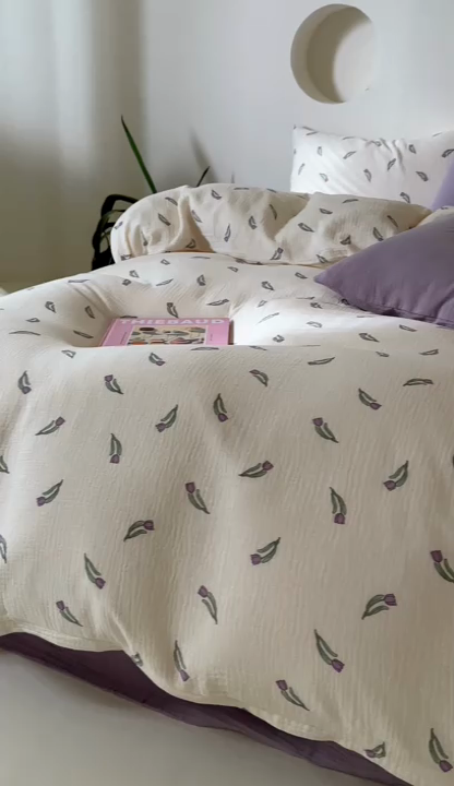 91家纺网 家纺一手货源 找家纺 山舍家居 2023新款全棉双层纱印花四件套 紫色郁金香