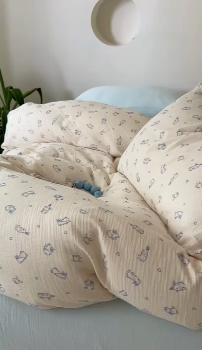 91家纺网 家纺一手货源 找家纺 山舍家居 2023新款全棉双层纱印花四件套 萌萌兔