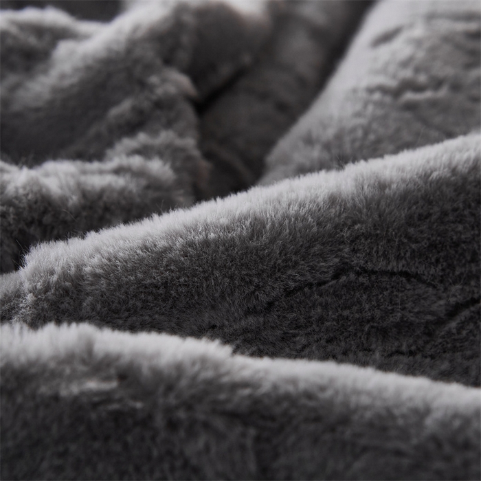 91家纺网 家纺一手货源 找家纺 凯轩毛毛毯毯子网销专供 23新款仿皮草提花毛毯毯子 恋爱灰