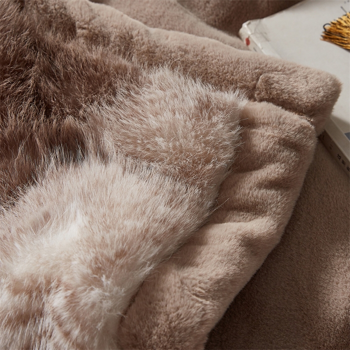 91家纺网 家纺一手货源 找家纺 凯轩毛毛毯毯子网销专供 23新款芭莎仿毛皮毛毯毯子 花纹咖