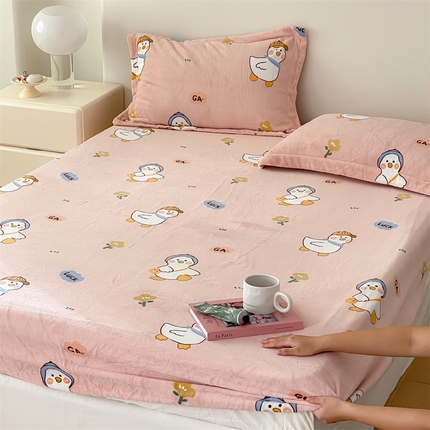 91家纺网 家纺一手货源 找家纺 （总）时光里 2023新款全消光加厚牛奶绒印花单品单床笠