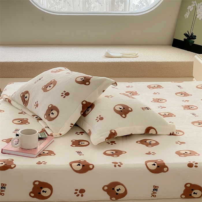 91家纺网 家纺一手货源 找家纺 （总）时光里 2023新款全消光加厚牛奶绒印花单品单枕套