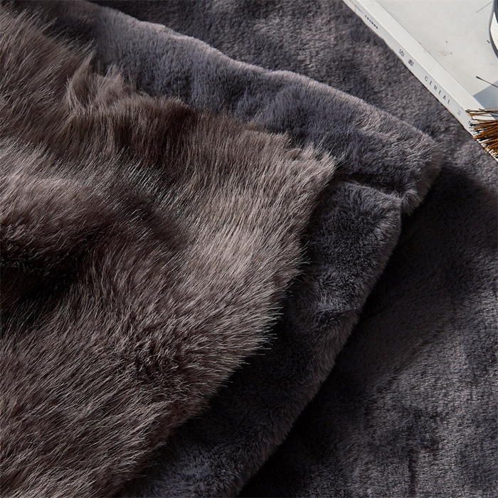 91家纺网 家纺一手货源 找家纺 凯轩毛毛毯毯子网销专供 23新款芭莎仿毛皮毛毯毯子 虎皮灰