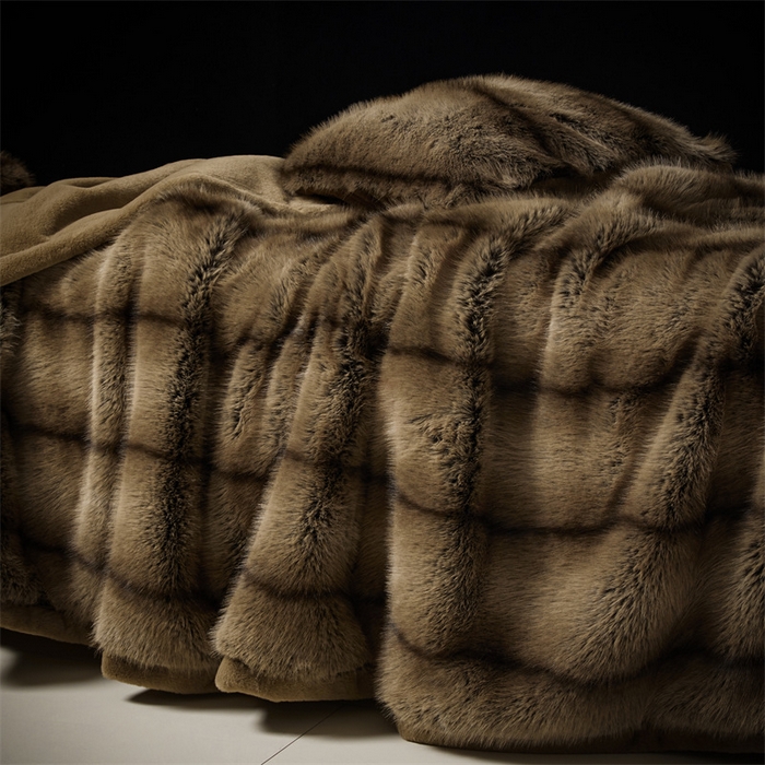 91家纺网 家纺一手货源 找家纺 凯轩毛毛毯毯子网销专供 23新款仿金狐皮草毛毯毯子 十字金