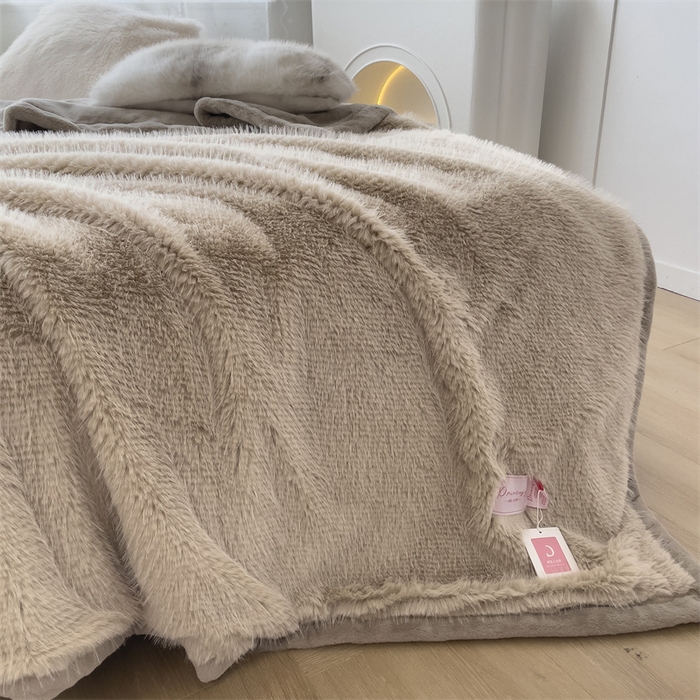 91家纺网 家纺一手货源 找家纺 凯轩毛毛毯毯子网销专供 2024新款公主貂仿皮草毛毯毯子终版 浅咖棕