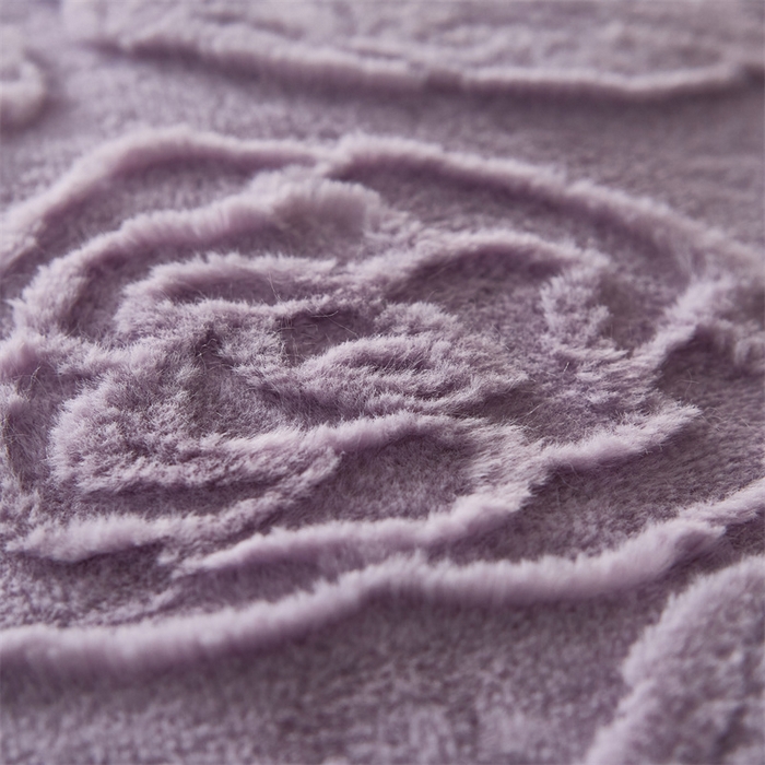 91家纺网 家纺一手货源 找家纺 凯轩毛毛毯毯子网销专供 23新款仿皮草提花毛毯毯子 恋爱紫