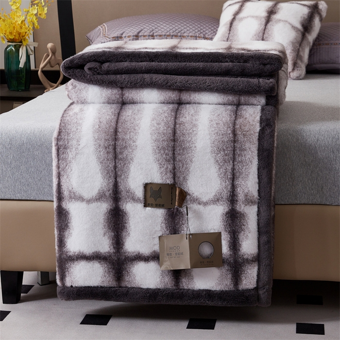 91家纺网 家纺一手货源 找家纺 凯轩毛毛毯毯子网销专供 23新款新款仿雪貂绒毛毯毯子 银蓝貂