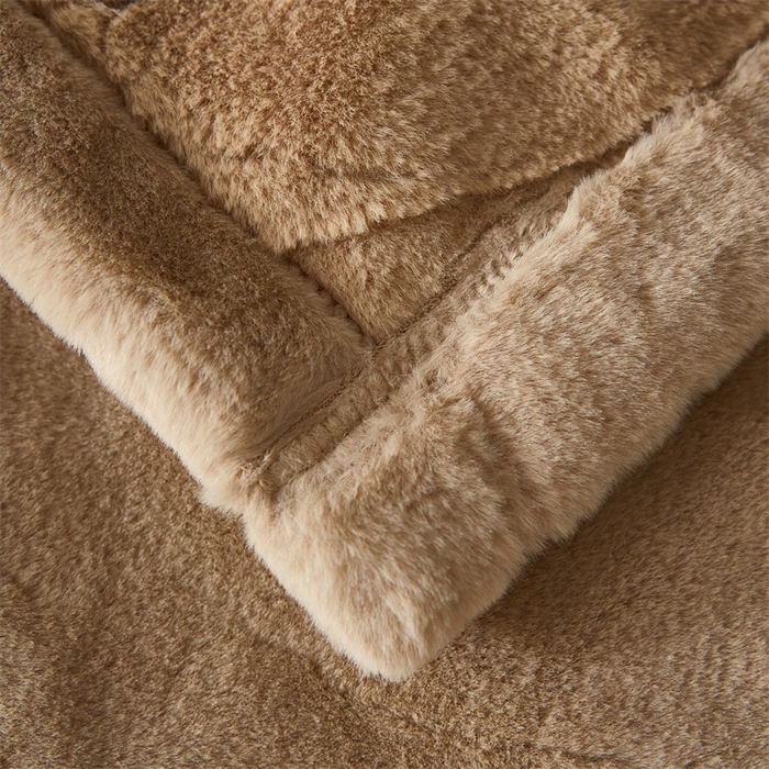 91家纺网 家纺一手货源 找家纺 凯轩毛毛毯毯子网销专供 23新款仿皮草提花毛毯毯子 恋爱驼