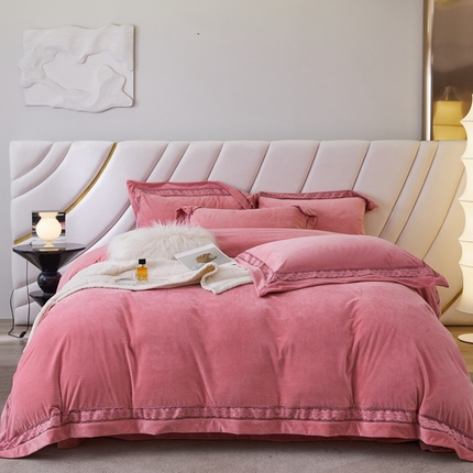 91家纺网 家纺一手货源 找家纺 （总）时亿 2023新款A类婴肤牛奶绒四件套-纽约