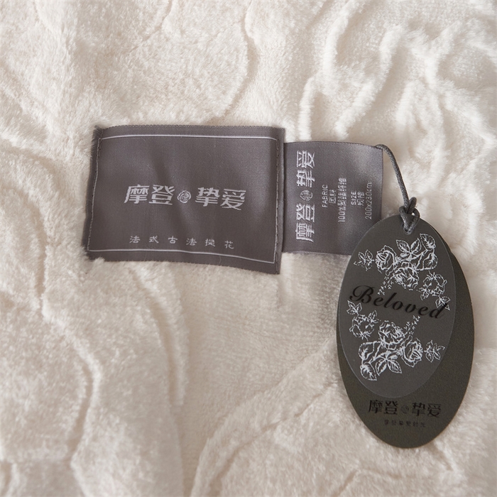 91家纺网 家纺一手货源 找家纺 凯轩毛毛毯毯子网销专供 23新款仿皮草提花毛毯毯子 恋爱白