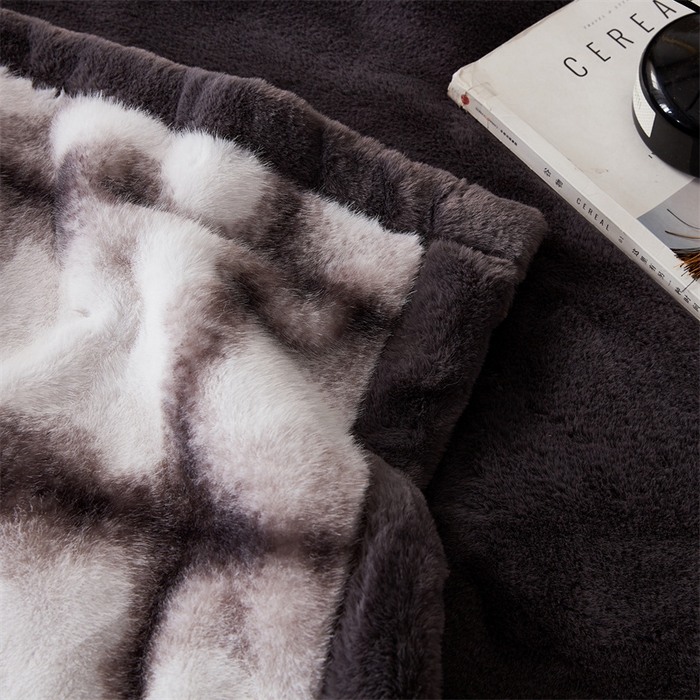 91家纺网 家纺一手货源 找家纺 凯轩毛毛毯毯子网销专供 23新款新款仿雪貂绒毛毯毯子 银蓝貂