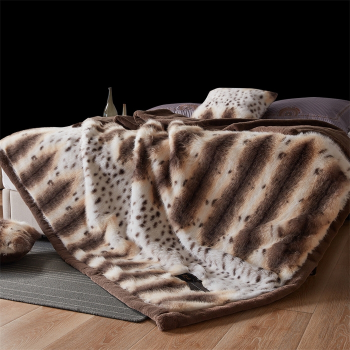 91家纺网 家纺一手货源 找家纺 凯轩毛毛毯毯子网销专供 23新款芭莎仿毛皮毛毯毯子 豹点狐