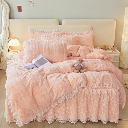 宜凡家纺 2023新款高克重兔绒牛奶绒床裙三件套 方格纹-胭脂色