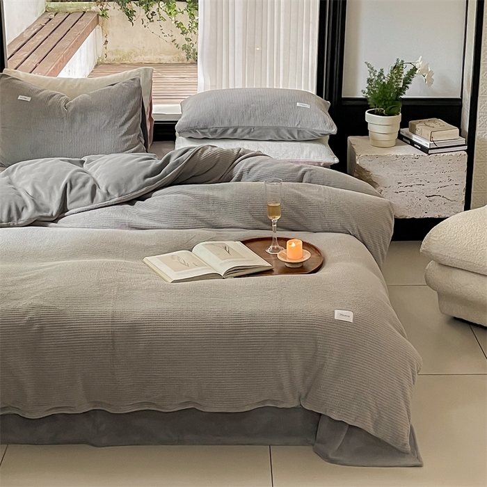 91家纺网 家纺一手货源 找家纺 时光里 2023新款全消光华夫格绒-单被套 米灰