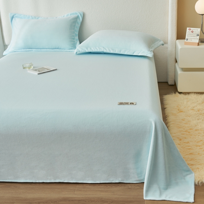 91家纺网 家纺一手货源 找家纺 艾佳 2025新款高克重加厚保暖牛奶绒床单 牛奶绒梦幻蓝