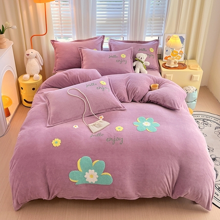 91家纺网 家纺一手货源 找家纺 （总）凡客家居 2023新款毛巾绣牛奶绒四件套学生宿舍三件套