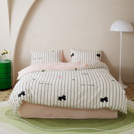 91家纺网 家纺一手货源 找家纺 原研家居 2023新款40支全棉13070印花四件套-野兽派系列 樱桃猫