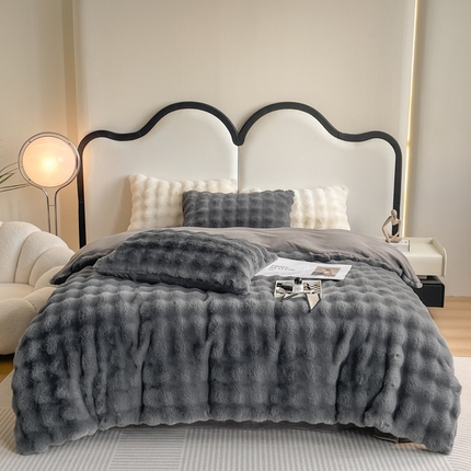 91家纺网 家纺一手货源 找家纺 （总）寐居家纺 2023新款高克重大泡泡兔毛绒四件套系列