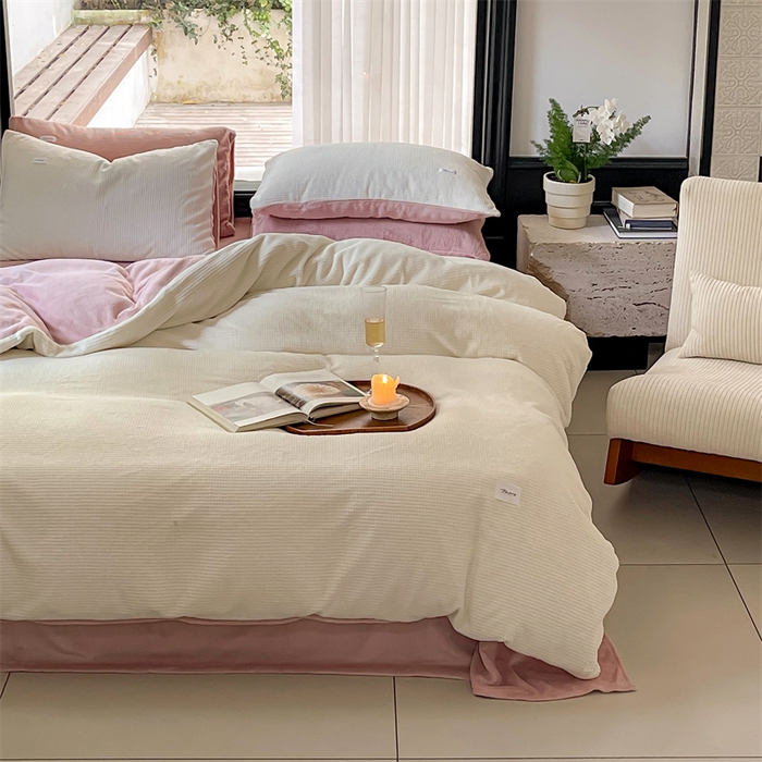 91家纺网 家纺一手货源 找家纺 时光里 2023新款全消光华夫格绒-单被套 米月白