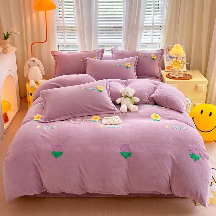 91家纺网 家纺一手货源 找家纺 凡客家居 2023新款毛巾绣牛奶绒四件套 郁金香-紫