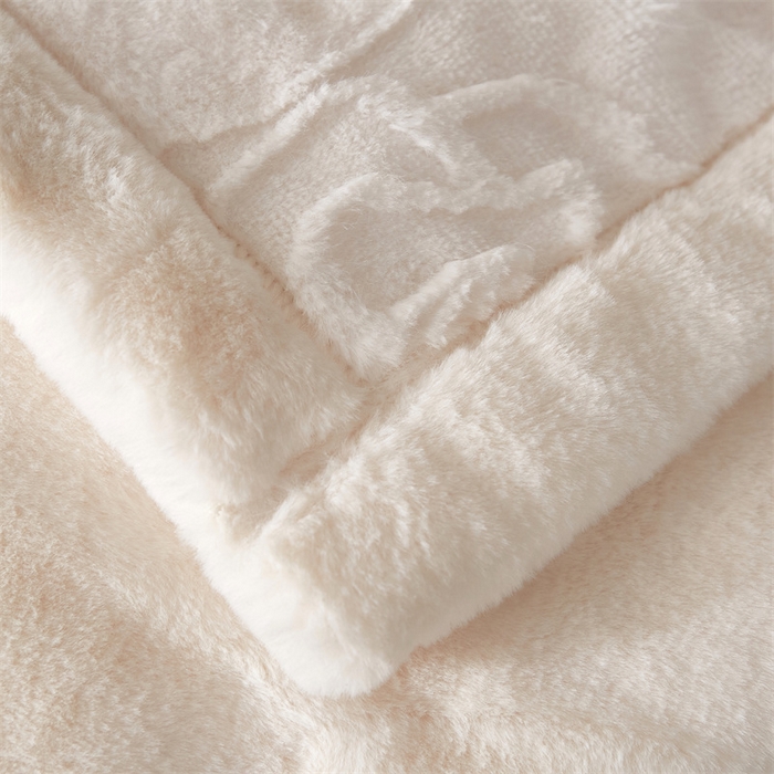 91家纺网 家纺一手货源 找家纺 凯轩毛毛毯毯子网销专供 23新款仿皮草提花毛毯毯子 恋爱白