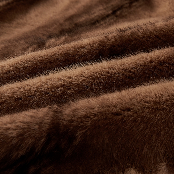 91家纺网 家纺一手货源 找家纺 凯轩毛毛毯毯子网销专供 23新款新款仿雪貂绒毛毯毯子 十字貂棕