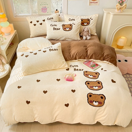 91家纺网 家纺一手货源 找家纺 （总）川悦生活 2023新款牛奶绒毛巾绣绣花四件套